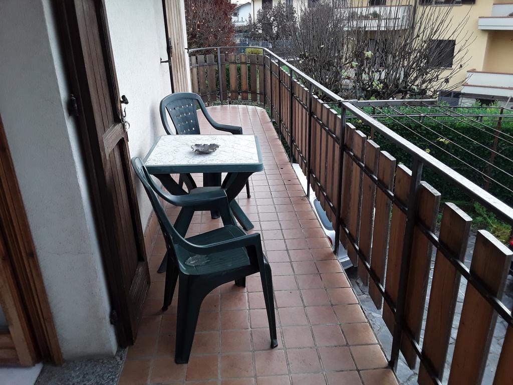 B&B Columbus Грасобио Екстериор снимка